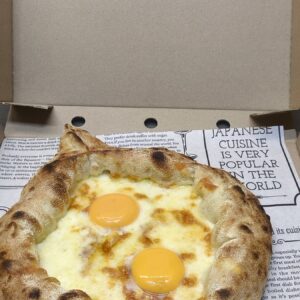 ХАЧАПУРИ С СЫРОМ